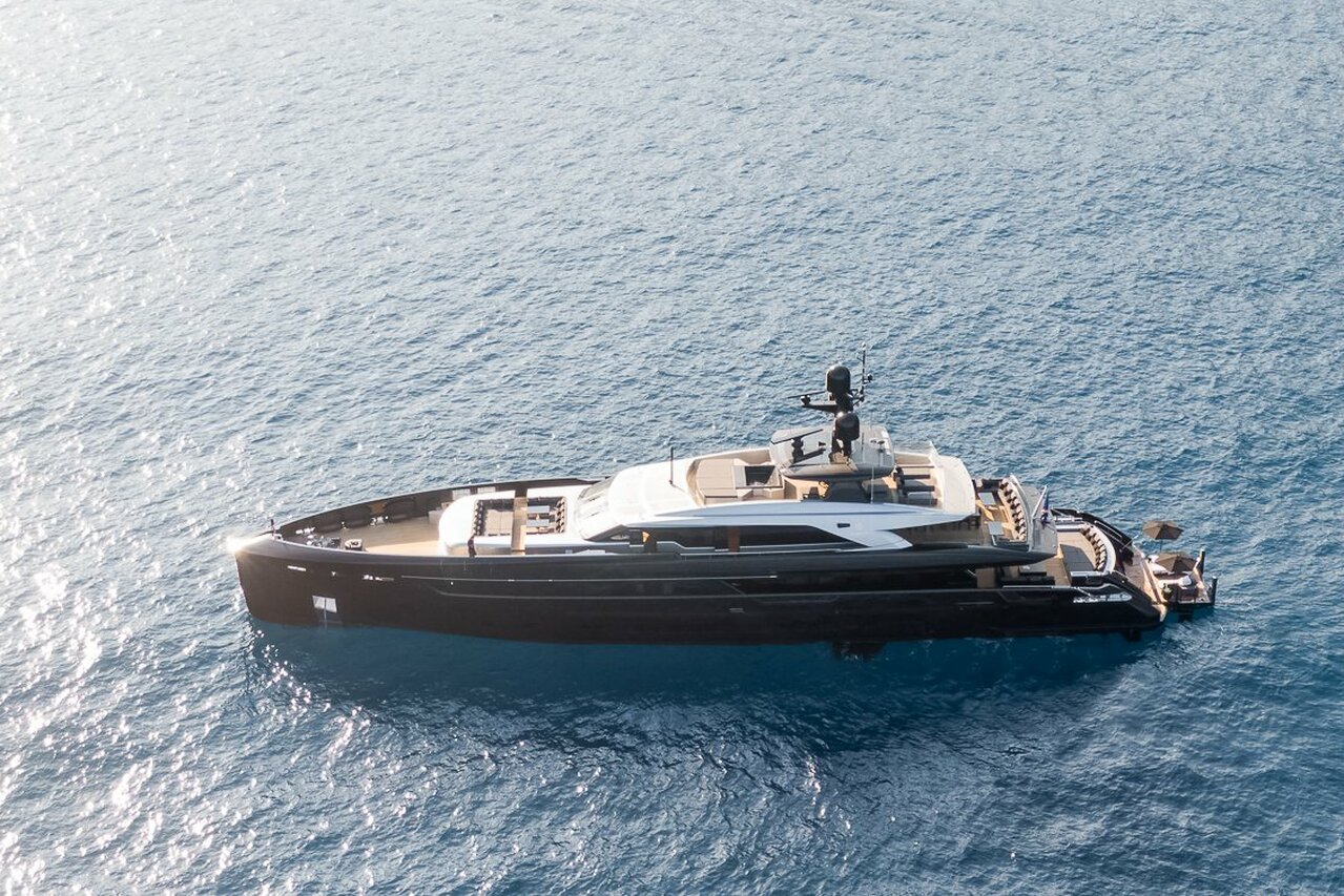 OLOKUN yacht • TANKOA • 2020 • owner a US Millionaire