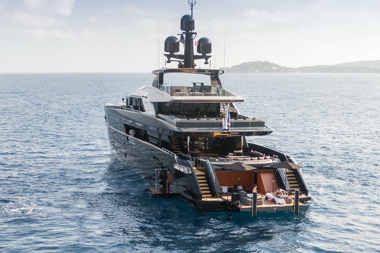 OLOKUN yacht • TANKOA • 2020 • owner a US Millionaire