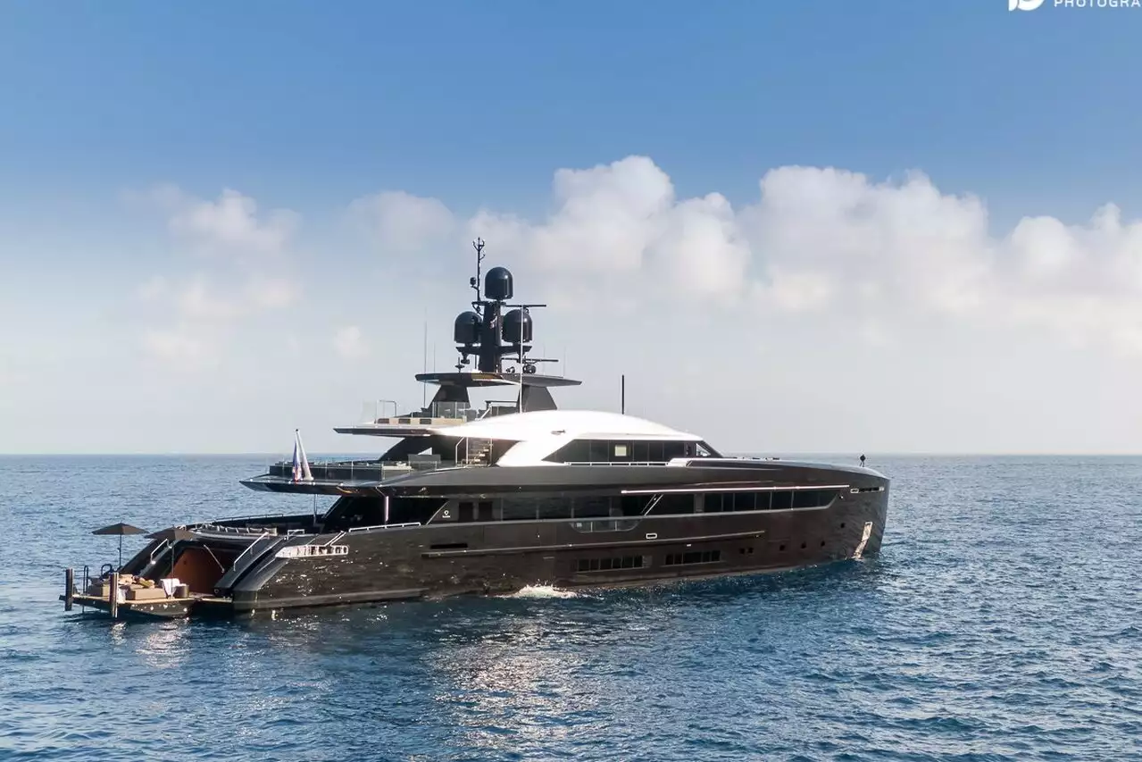 OLOKUN yacht • TANKOA • 2020 • owner a US Millionaire