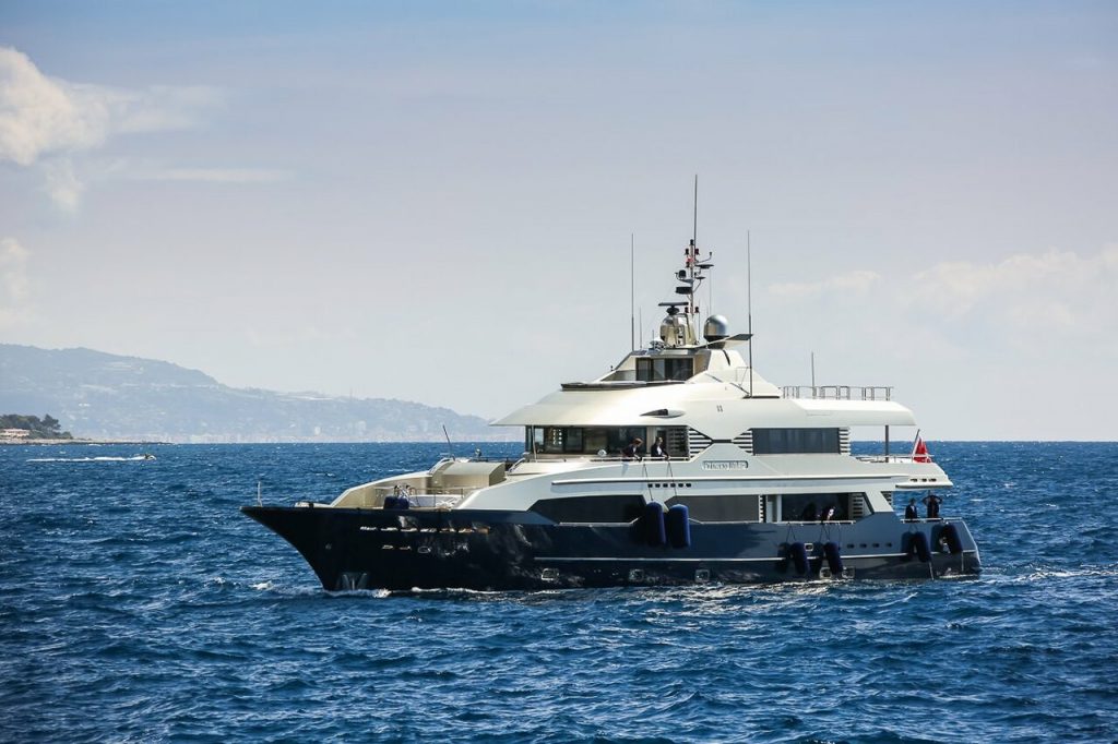 PRINCESS ILUKA yacht • Ray Kemp • 1979 • owner Australian Millionaire