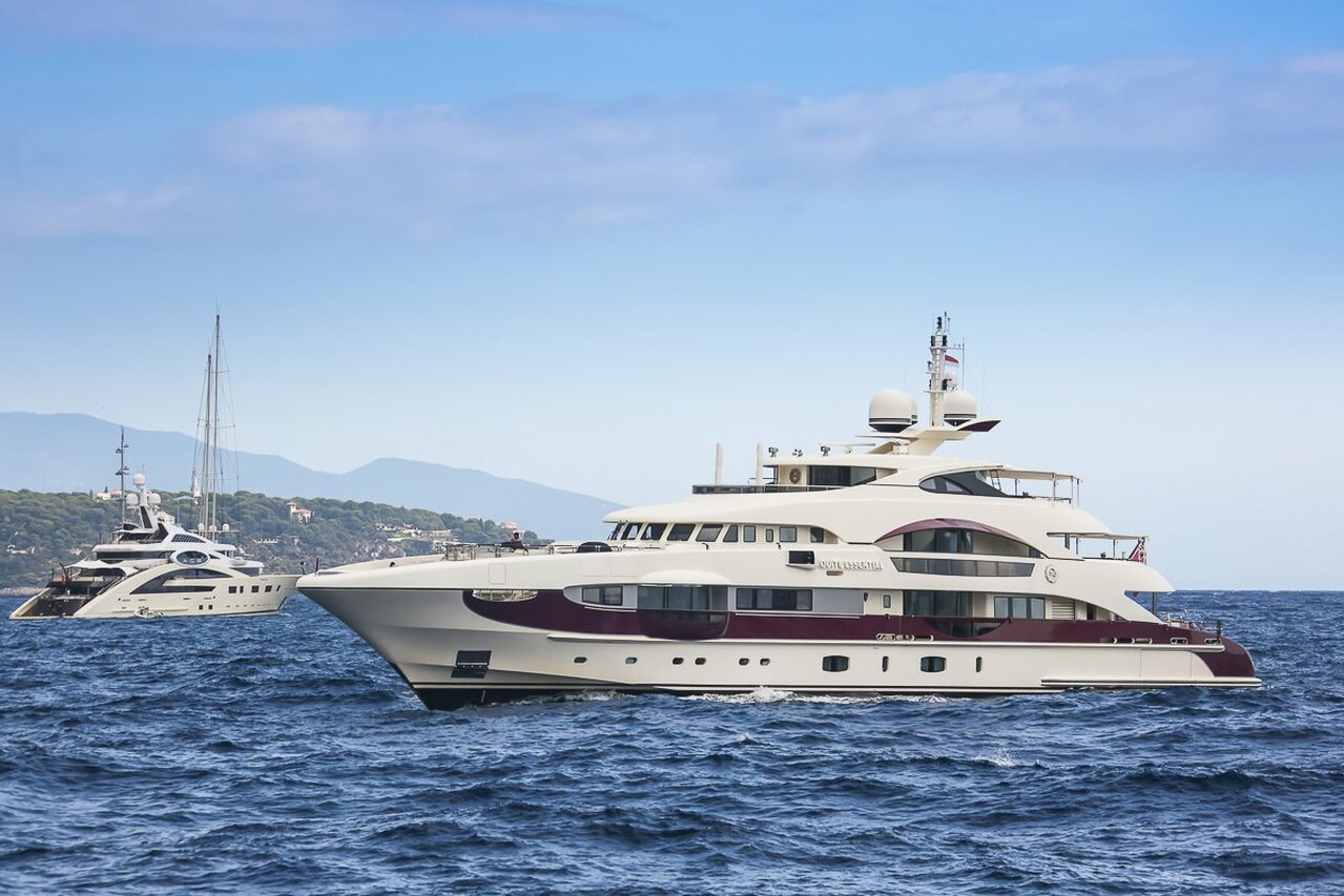 APRÈS VOUS Yacht • Heesen • 2011 • propriétaire US Millionaire