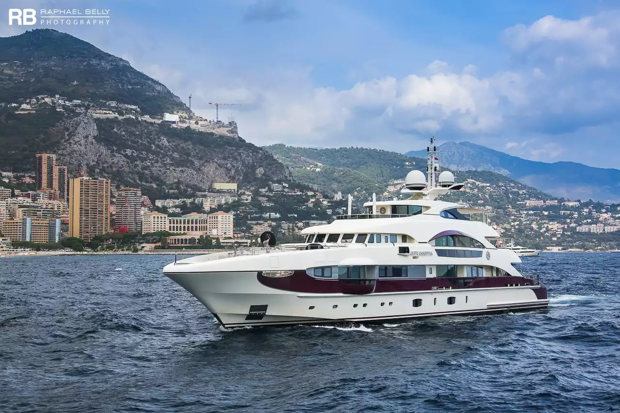 DESPUÉS DE USTED Yate • Heesen • 2011 • propietario US Millionaire