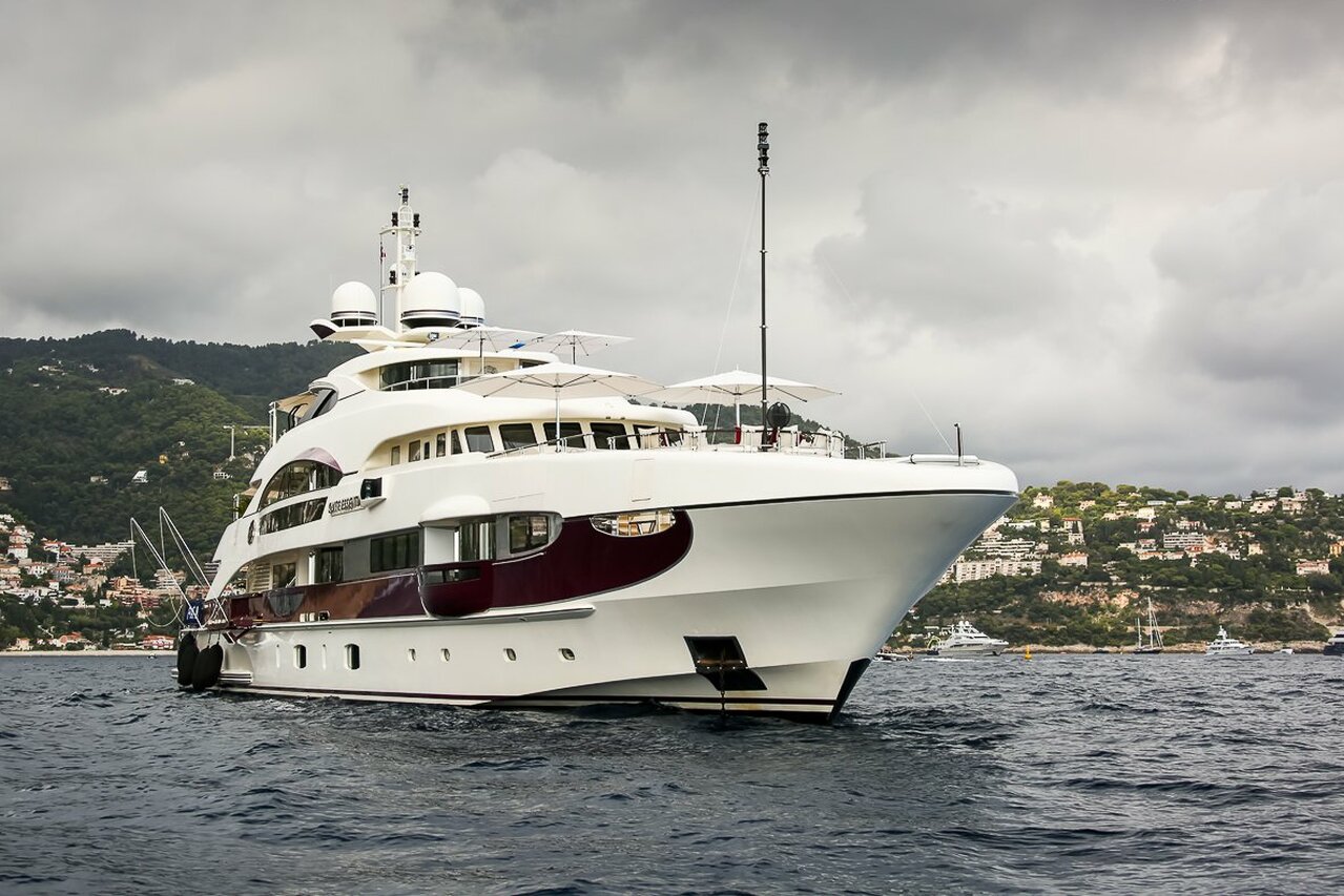 AFTER YOU Yacht • Heesen • 2011 • armatore US Millionaire