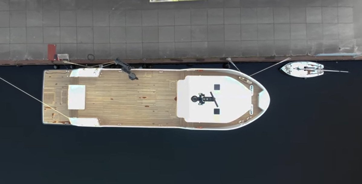 ROE SHADOW – Hilfsschiff von Lynx Yachts 