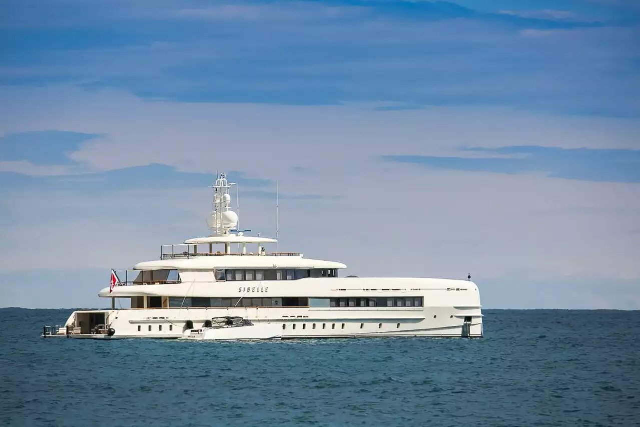 Яхта SIBELLE • Heesen Yachts • 2015 • владелец США Миллионер