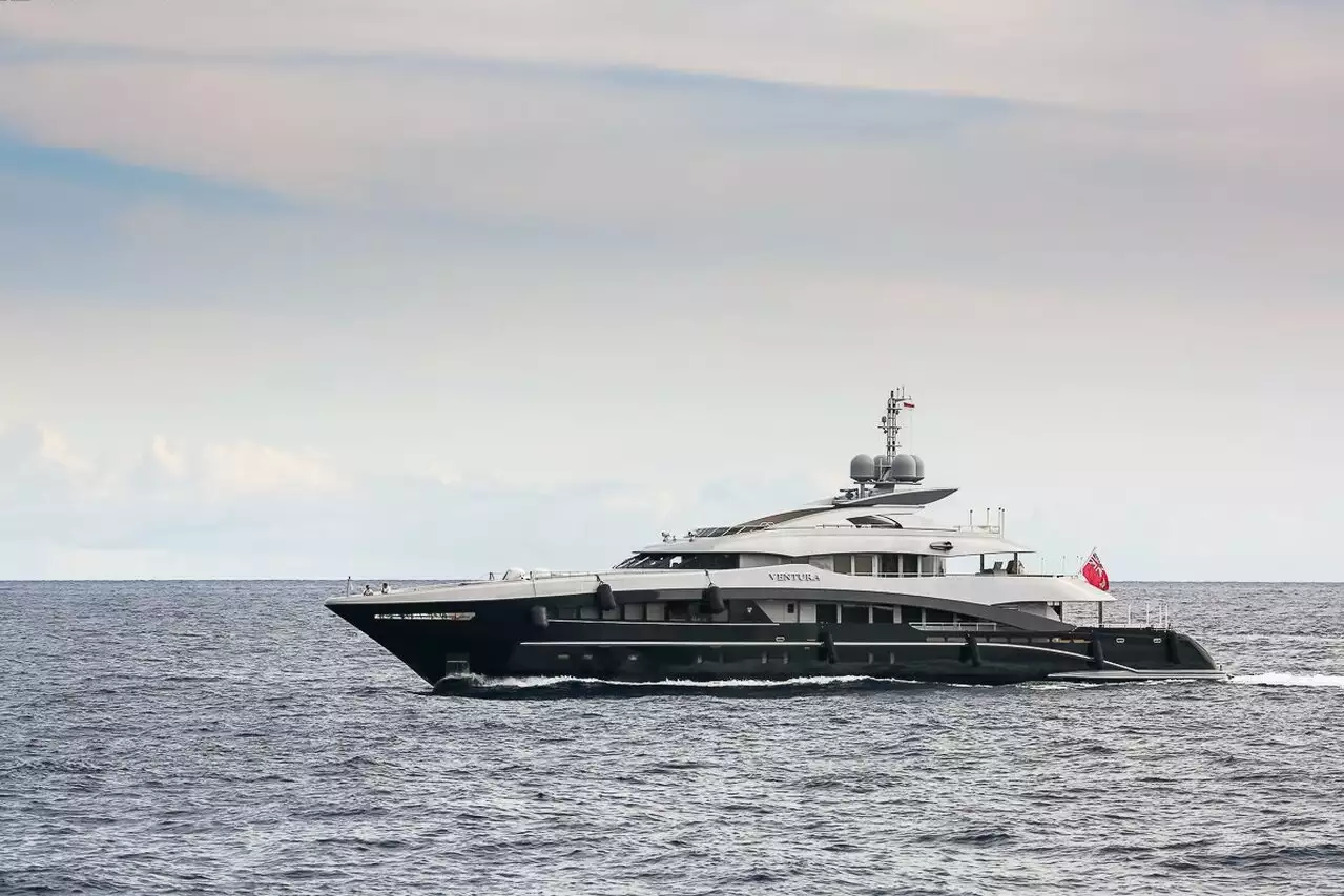 Yate SILY • Heesen Yachts • 2013 • propietario millonario griego