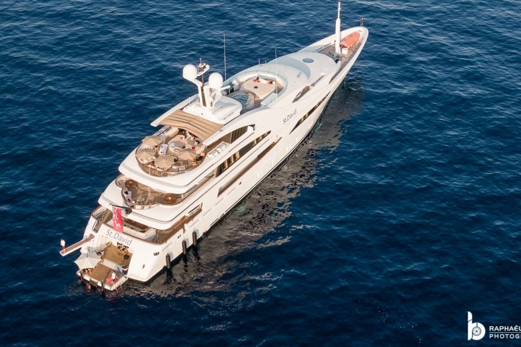 who owns the st david yacht