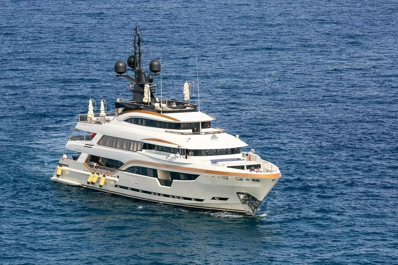 Yacht TAIBA • Palumbo • 2015 • propriétaire Mohammed Elkhereiji