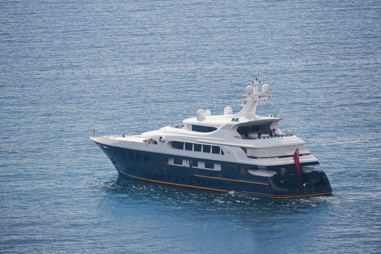 TANUSHA Yacht • Feadship • 2009 • Владелец Алексей Крапивин