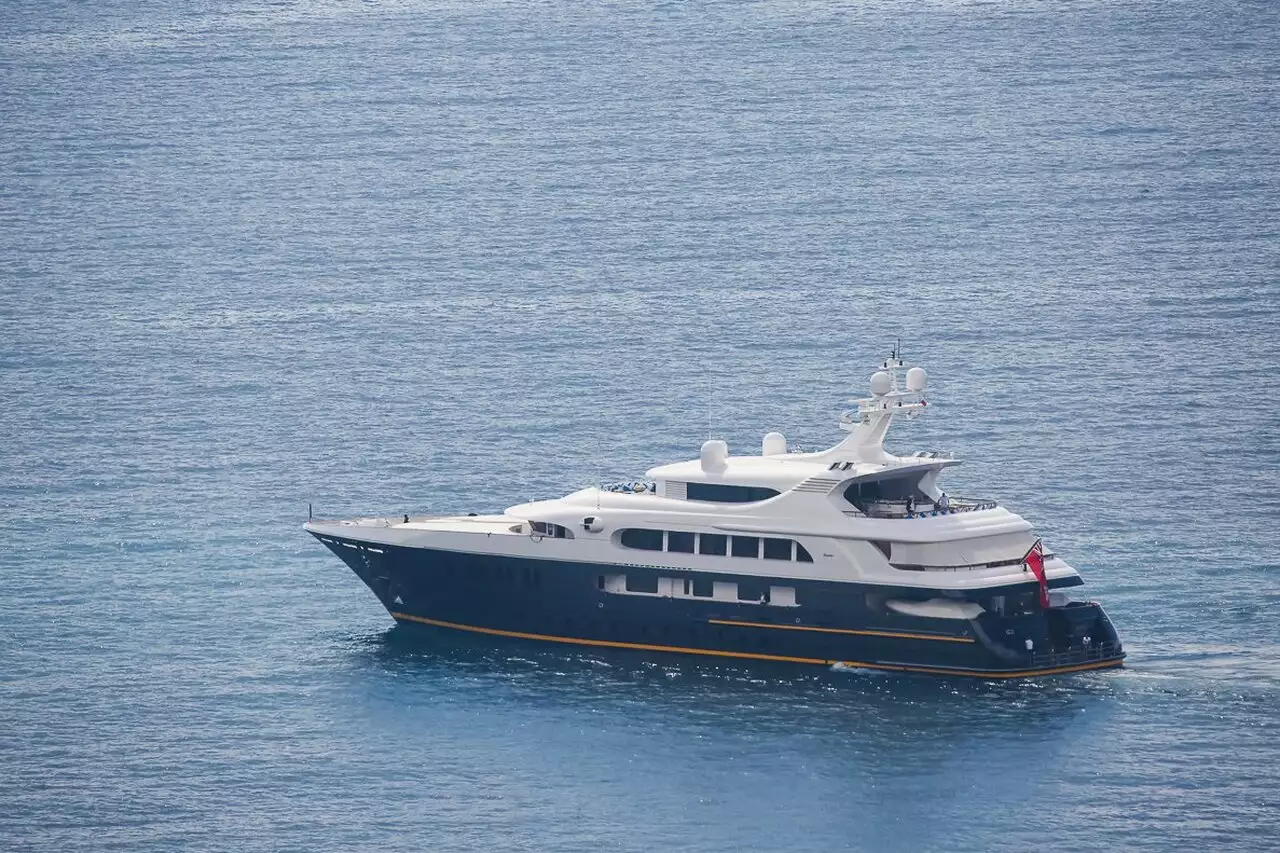 TANUSHA Yacht • Feadship • 2009 • Proprietário Alexei Krapivin