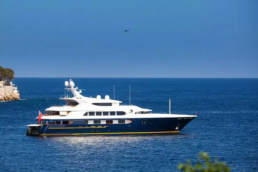 TANUSHA Yacht • Feadship • 2009 • Владелец Алексей Крапивин