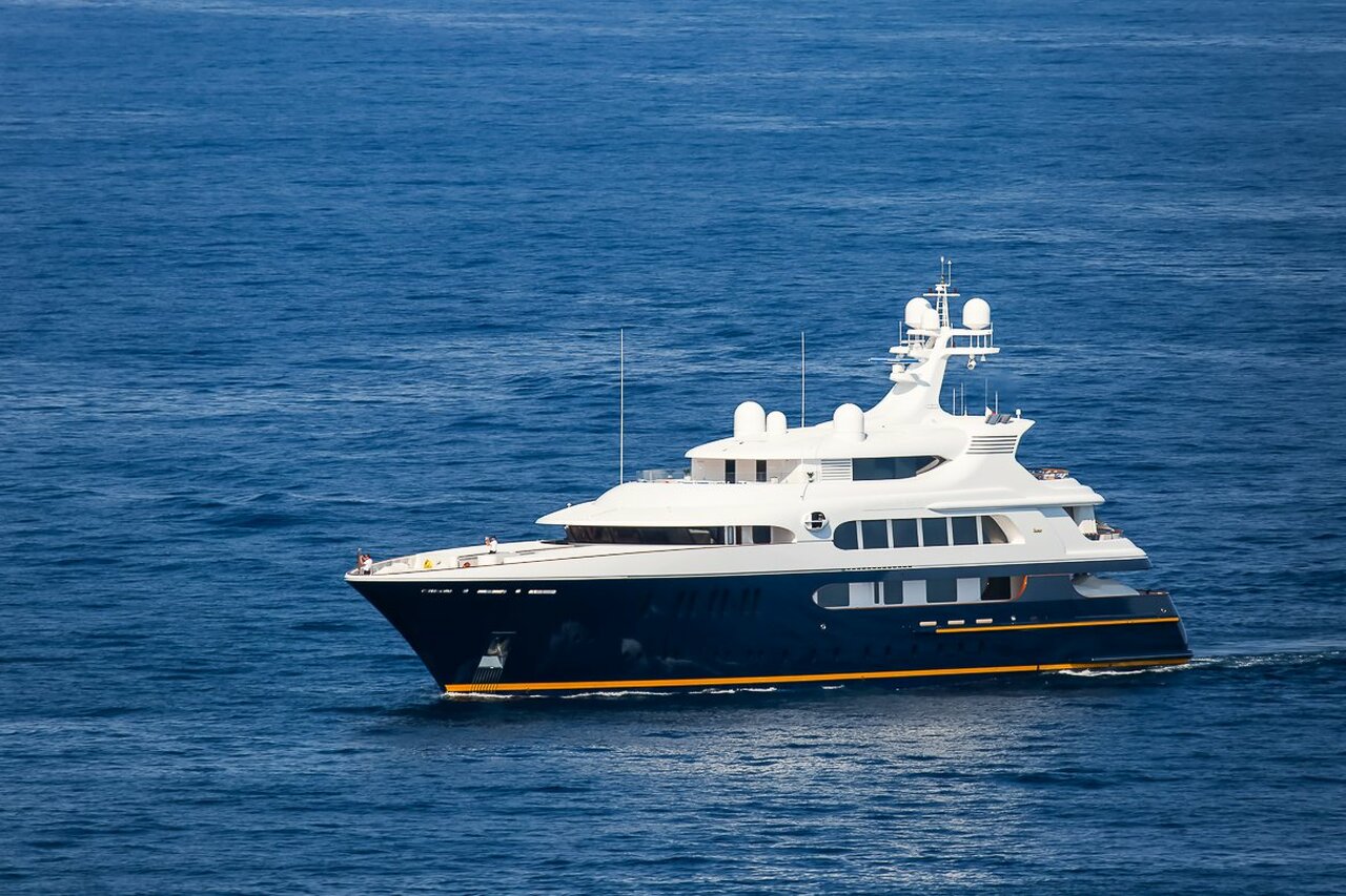 TANUSHA Yacht • Feadship • 2009 • Propriétaire Alexei Krapivin