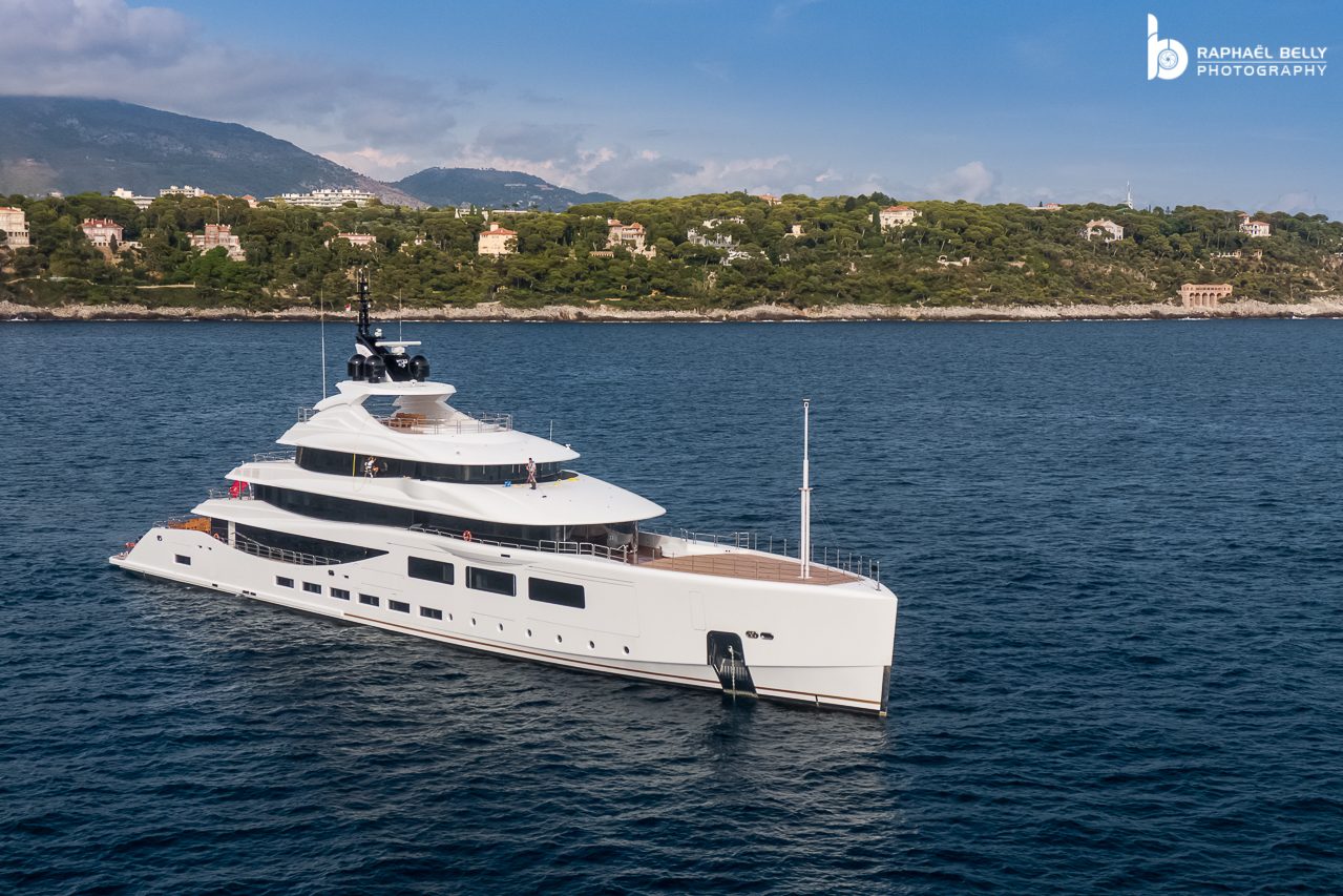 Yate ALFA • Benetti • 2020 • Dueño Desconocido Multimillonario