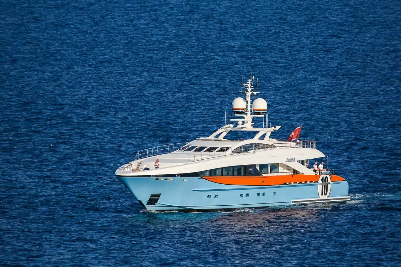 Aurelia Yacht • Heesen • 2011 • Propriétaire Millionnaire russe