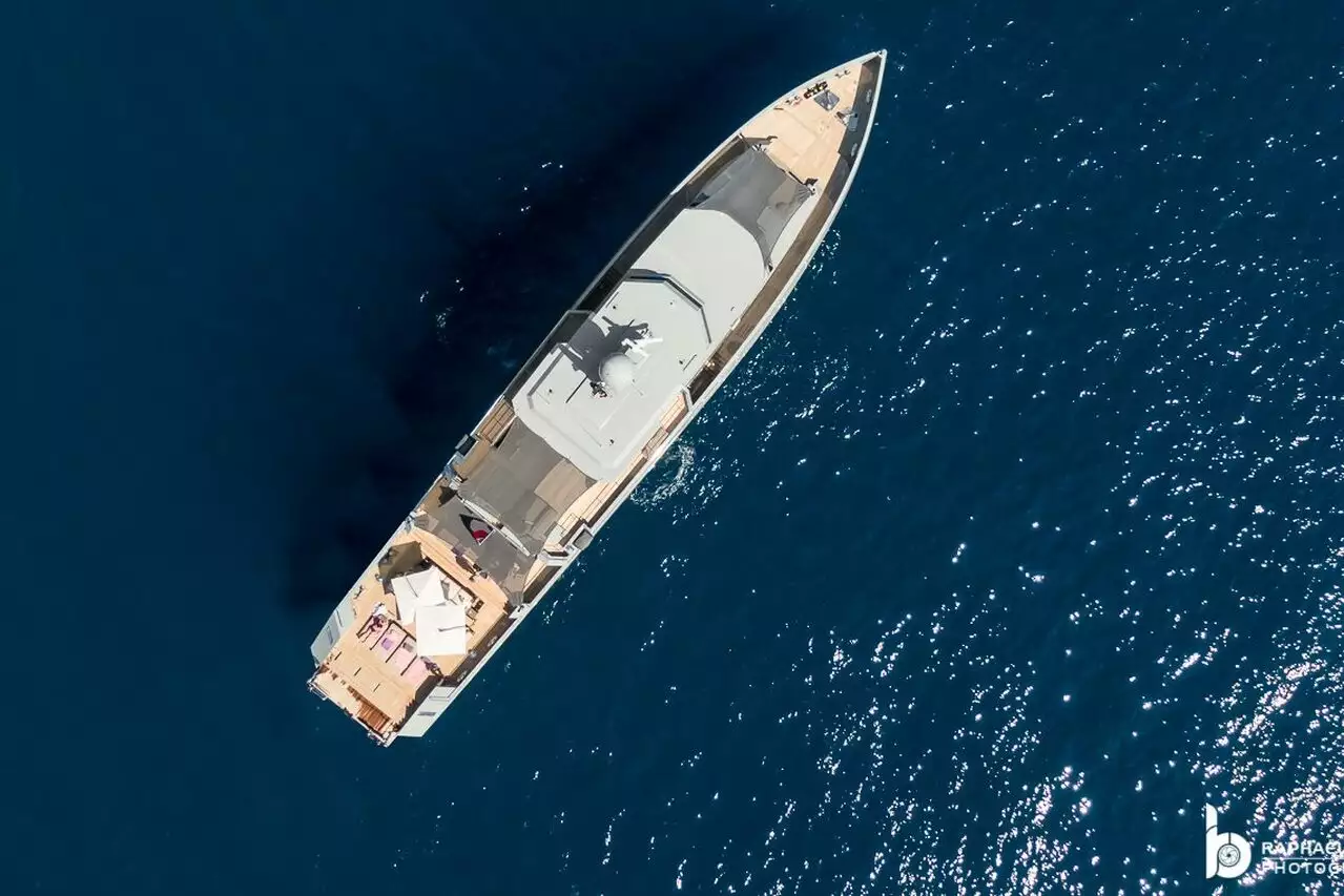 CYCLONE Yacht • Tansu • 2017 • Propriétaire inconnu Millionnaire