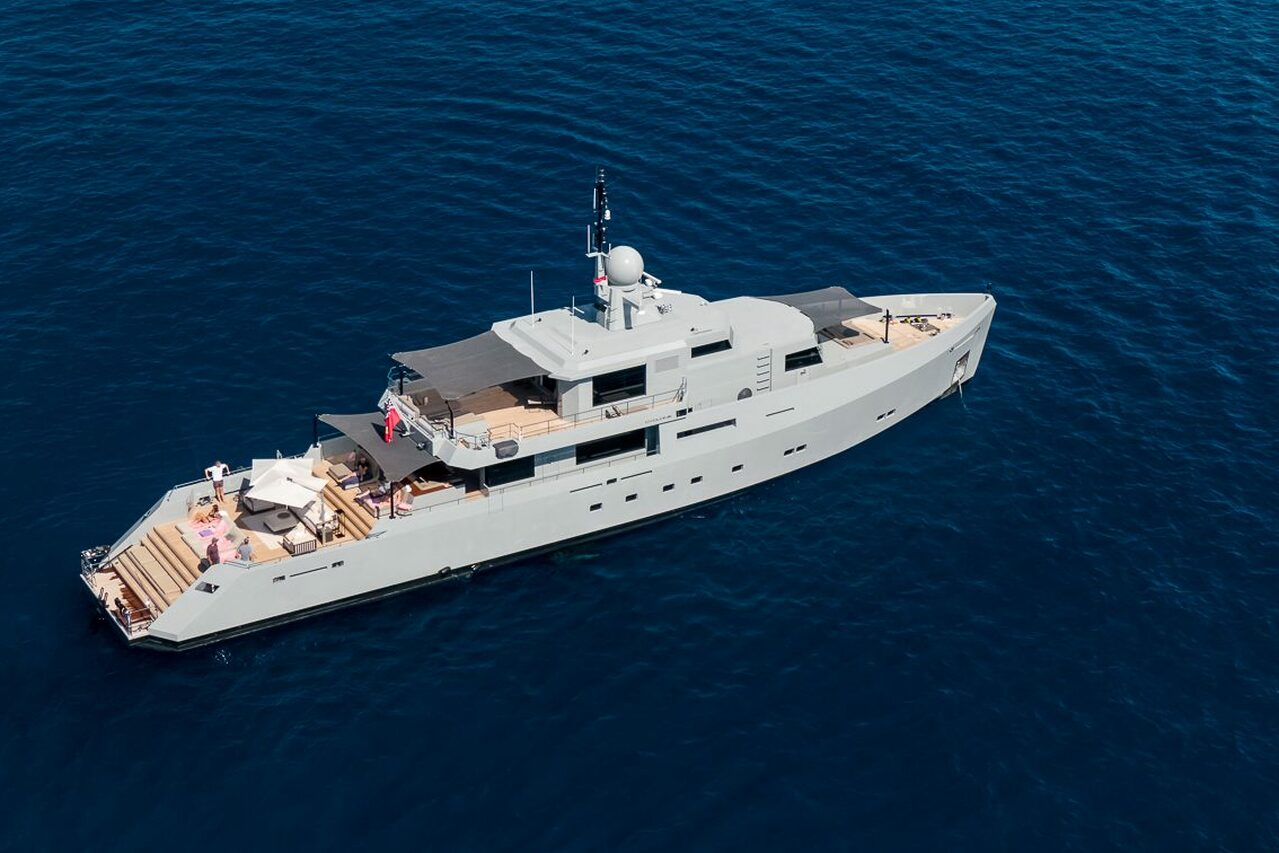 CYCLONE Yacht • Tansu • 2017 • Propriétaire inconnu Millionnaire