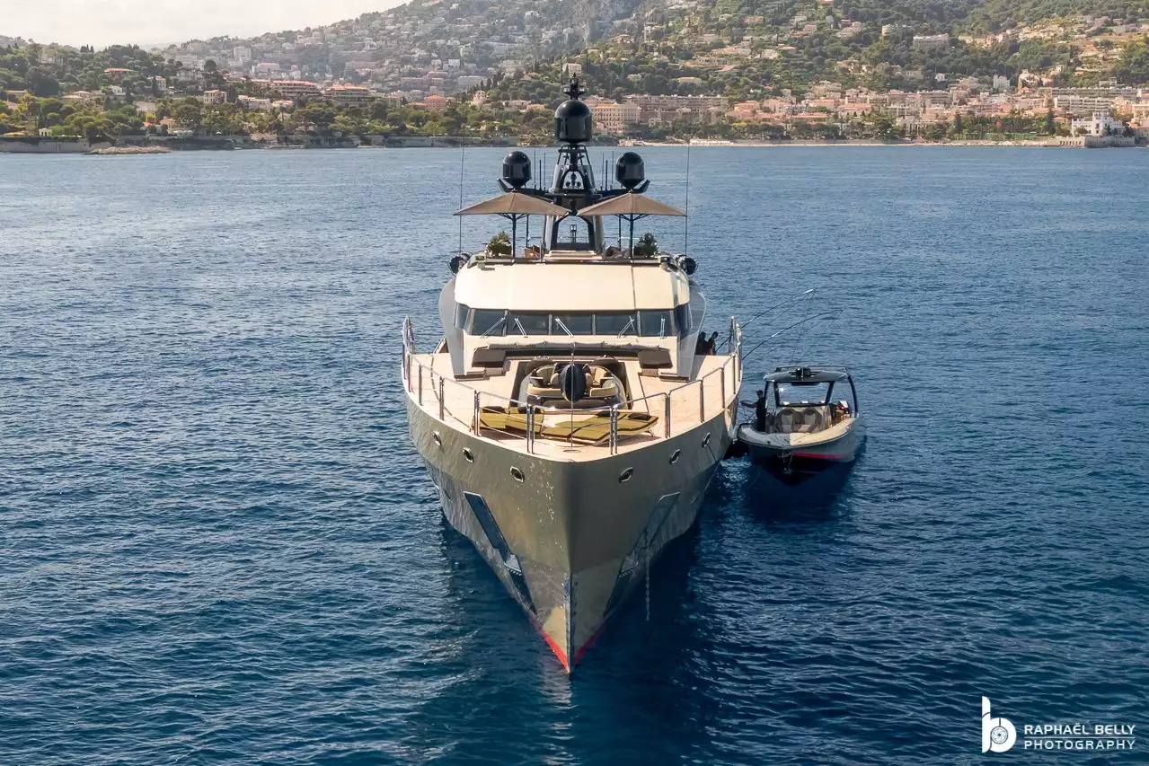 Yacht DB9 • Palmer Johnson • 2010 • Propriétaire John Rosatti