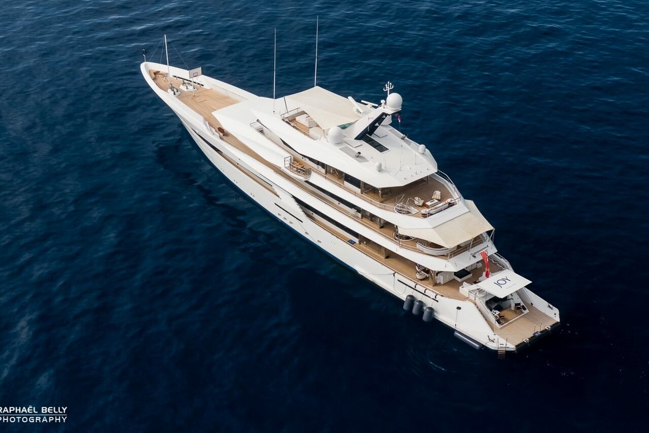 JOY Yacht • Feadship • 2016 • Propriétaire Sameer Gehlaut