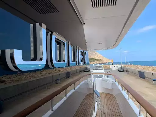 Jolie X Yacht • Rodriquez • 2007 • Proprietário Ruben Bontekoe e Nikkie Plessen