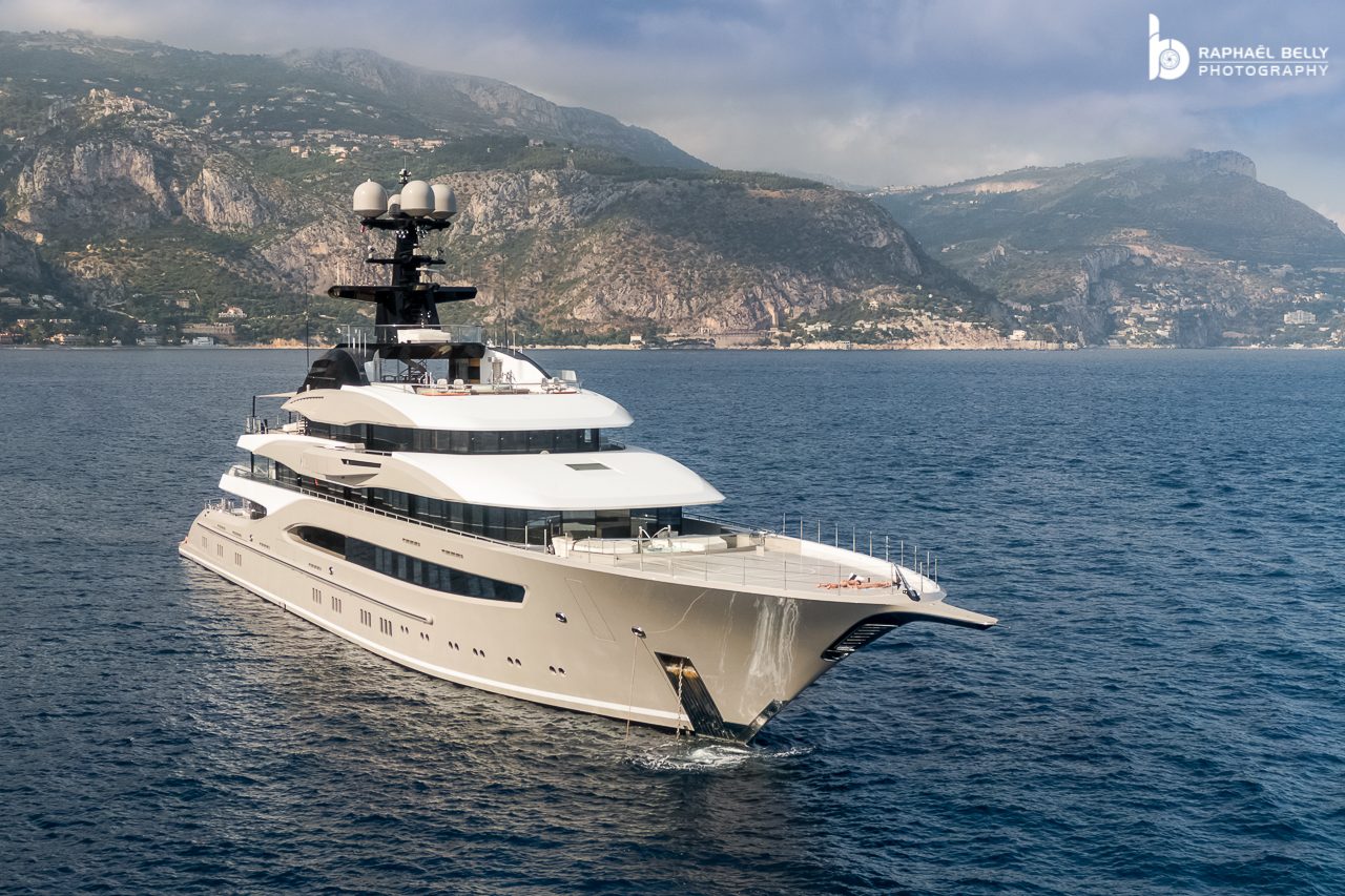 KISMET Yacht • Lurssen • 2014 • Owner Shahid Khan 