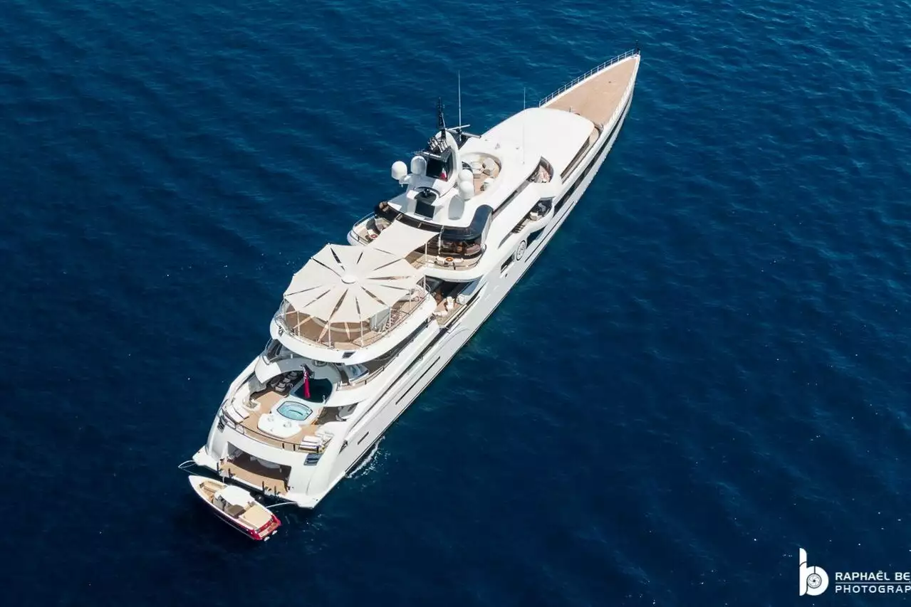 LADY S Yacht • Feadship • 2018 • Proprietario Dan Snyder