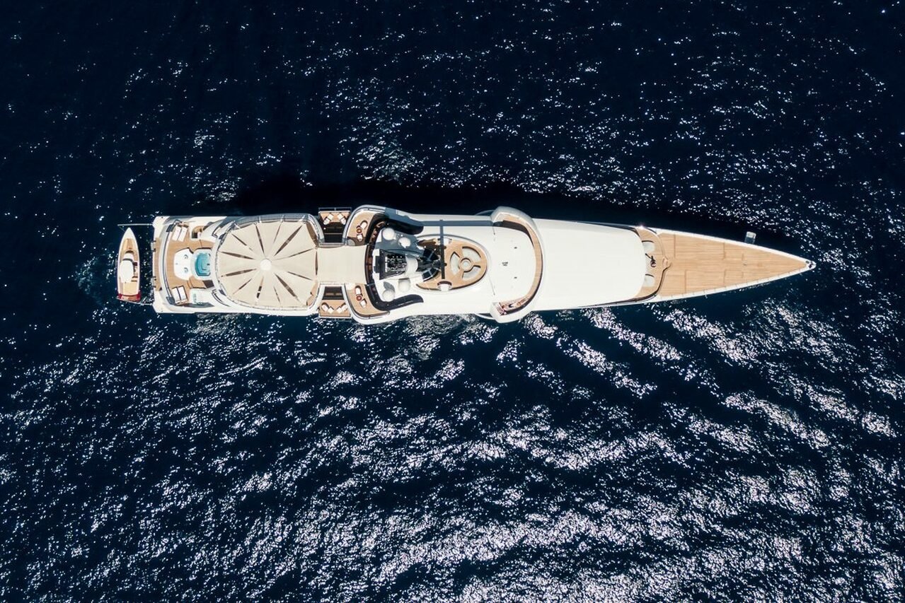 LADY S Yacht • Feadship • 2018 • Propriétaire Dan Snyder