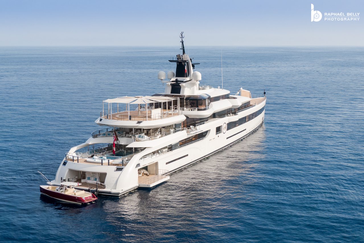 LADY S Yacht • Feadship • 2018 • Propriétaire Dan Snyder