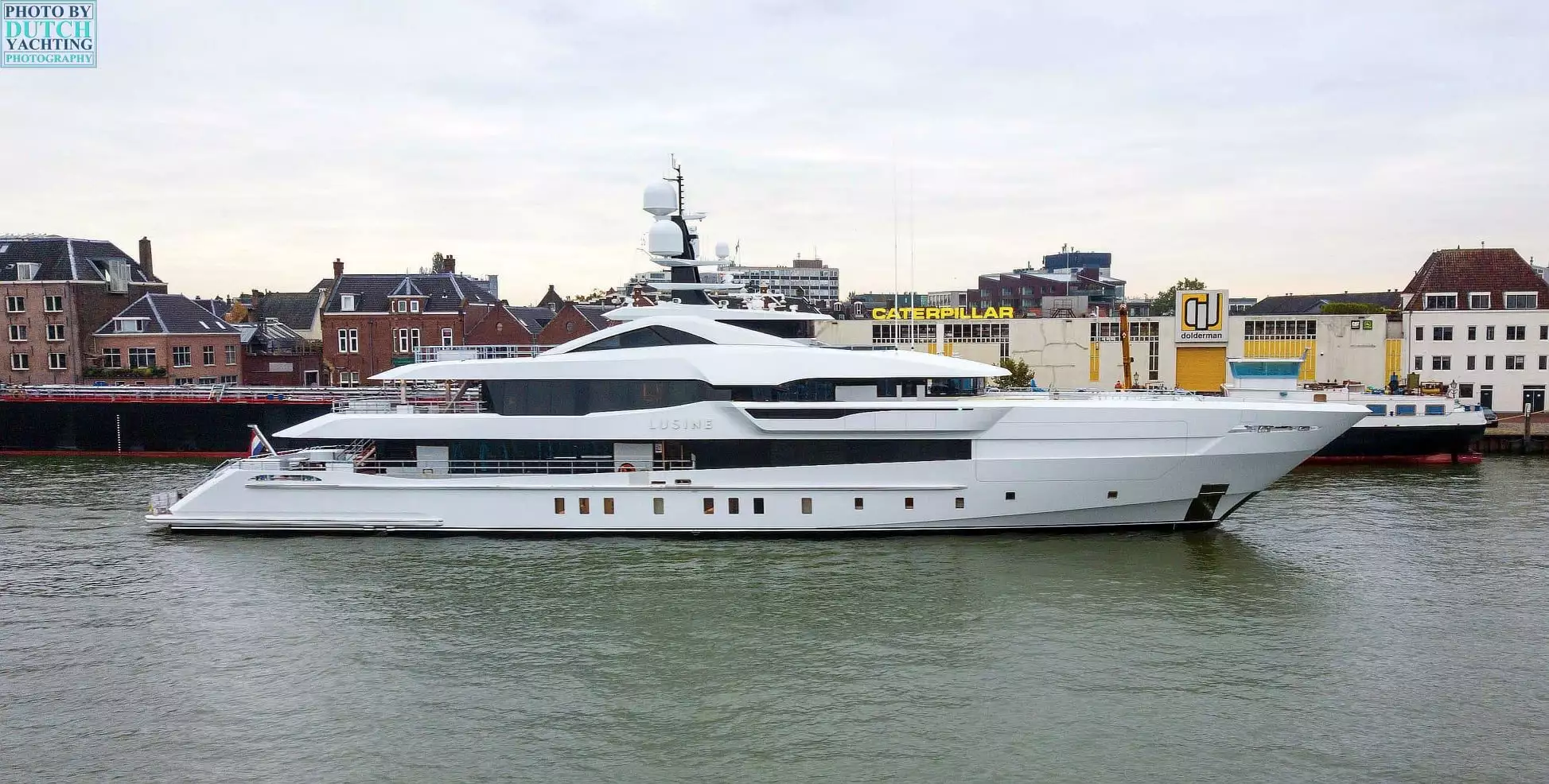 LUSINE Yacht • Heesen • 2021 • Eigenaar Sheikh Ahmed bin Saeed (foto Nautical Lady)