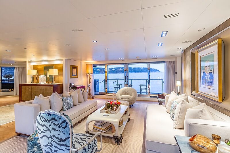 Mondomarine yacht MRS L interior