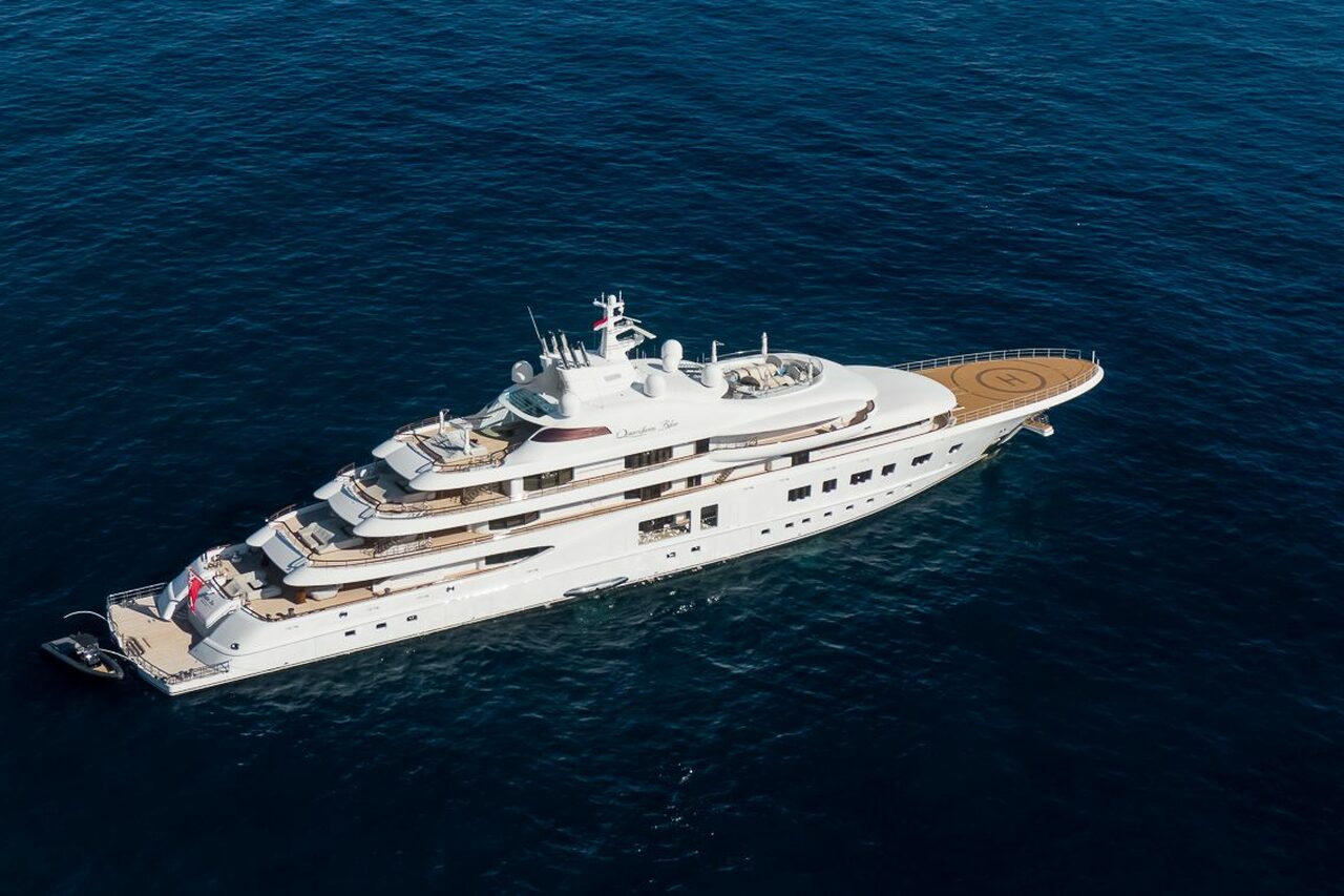 Yacht QUANTUM BLUE • Lurssen • 2014 • propriétaire Sergey Galitskiy