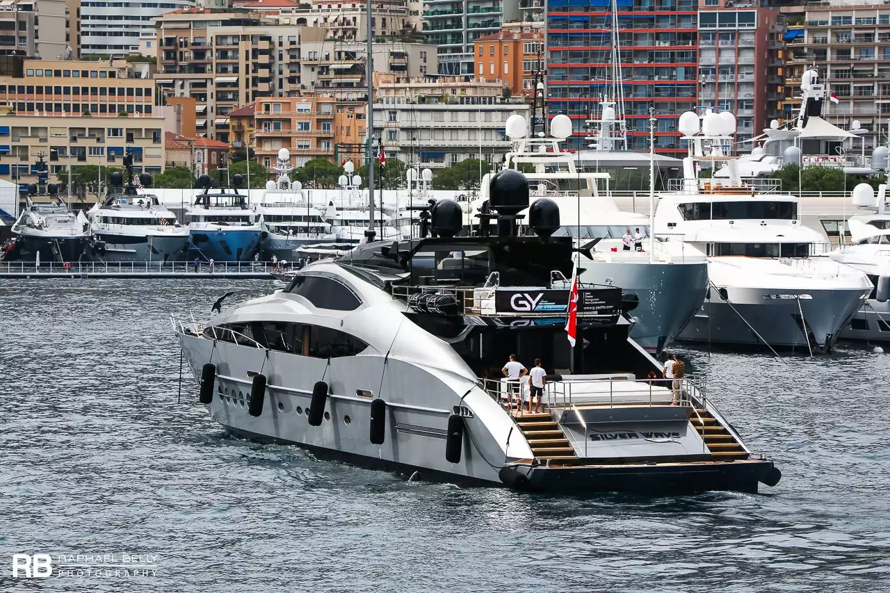 SILVER WAVE Yacht • Palmer Johnson • 2009 • Eigner Europäischer Millionär