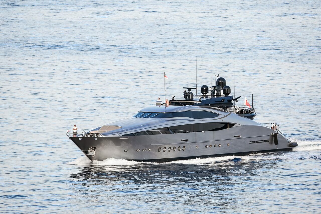 SILVER WAVE Yacht • Palmer Johnson • 2009 • Propriétaire Millionnaire Européen