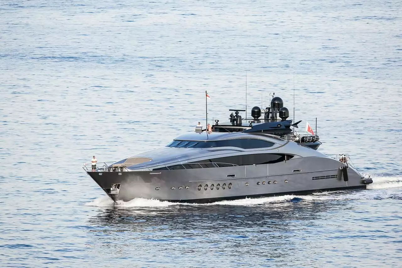 SILVER WAVE Yacht • Palmer Johnson • 2009 • Proprietario European Millionaire