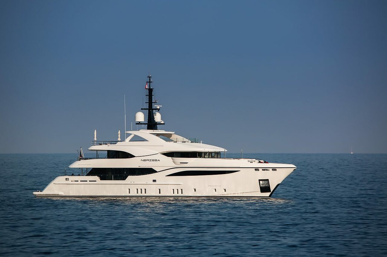 STARBURST III Yacht - Bilgin Yachts - 2017 - Propietaria Marijke Elizabeth Mars 
