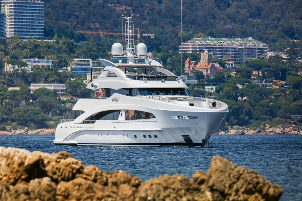 Van Tom Yacht • Heesen Yachts • 2018 • Propriétaire Thomas Manchot