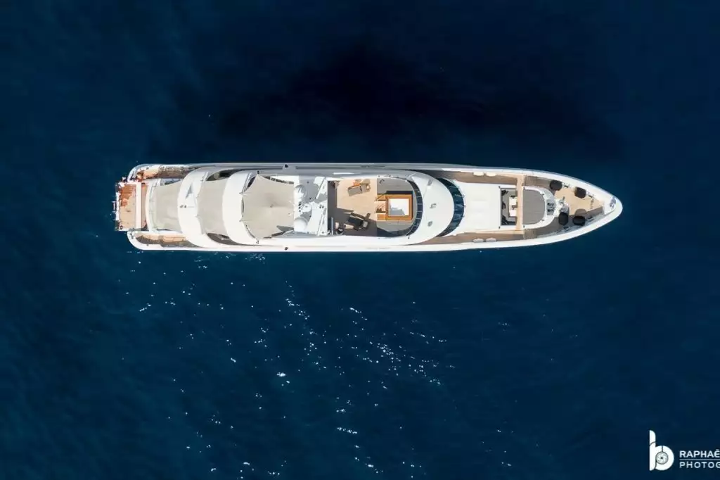 Van Tom Yacht • Heesen Yachts • 2018 • Eigentümer Thomas Manchot