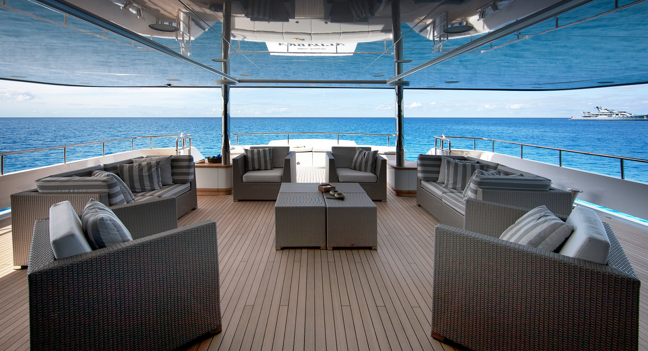 Codecasa yacht ATLAS interior