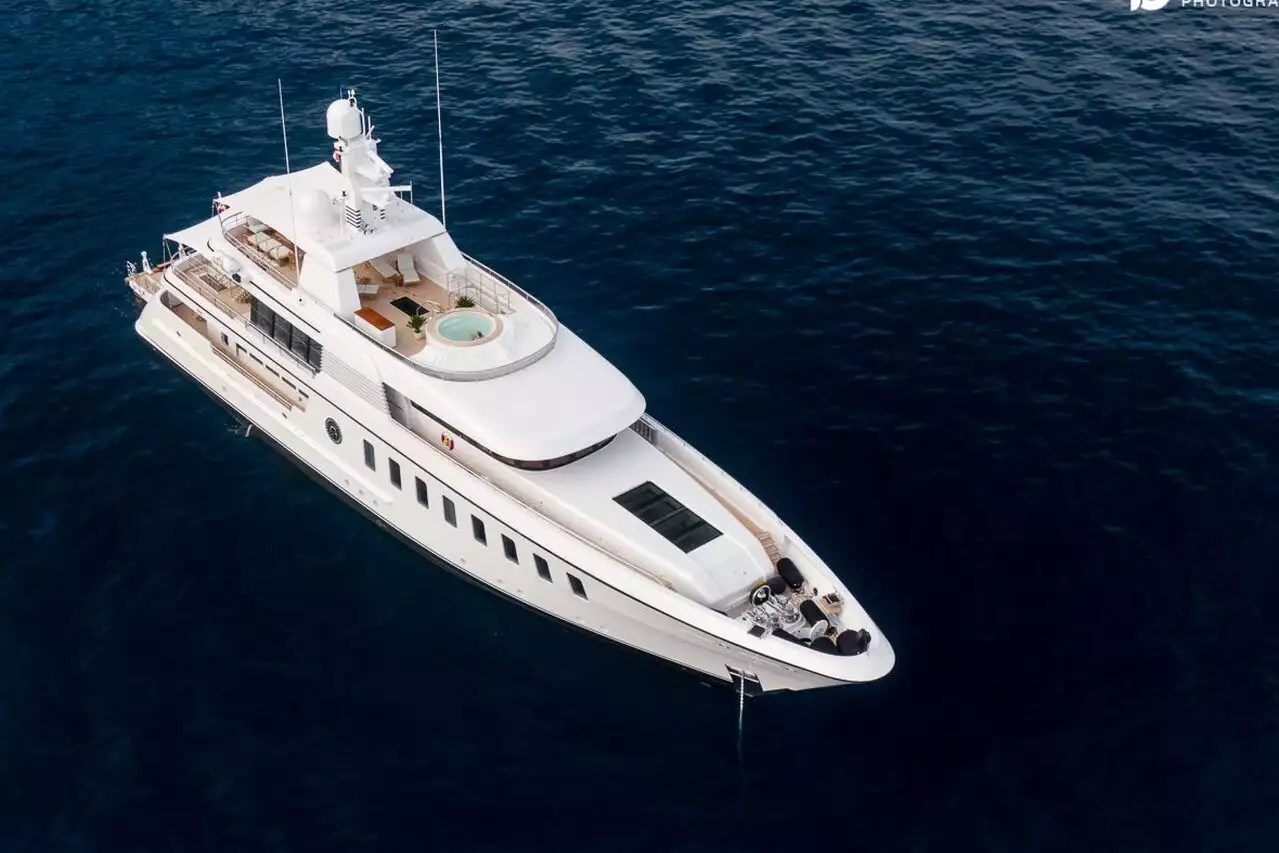 Яхта GLADIATOR • Feadship • 2010 • Бывший владелец Эрик Шмидт