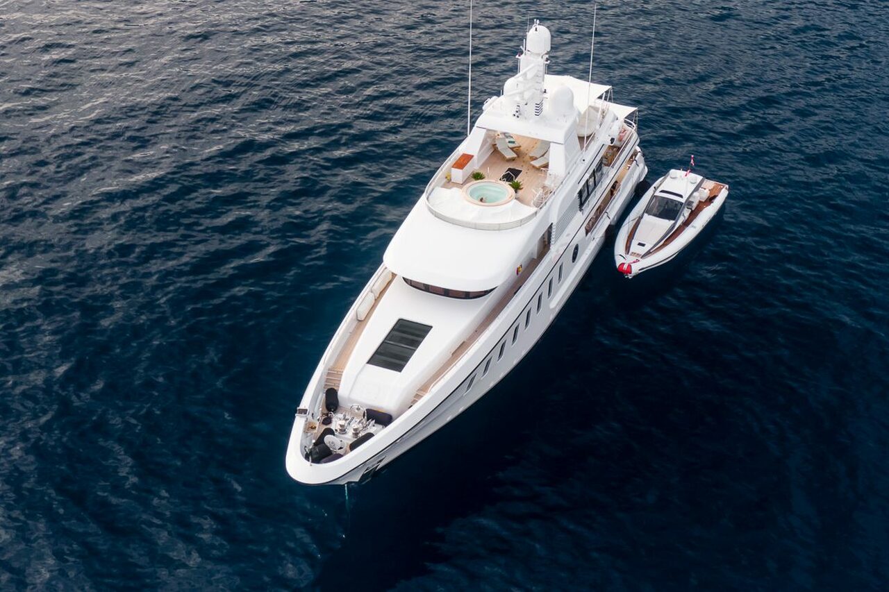 GLADIATOR Yacht • Feadship • 2010 • Ex Owner Eric Schmidt