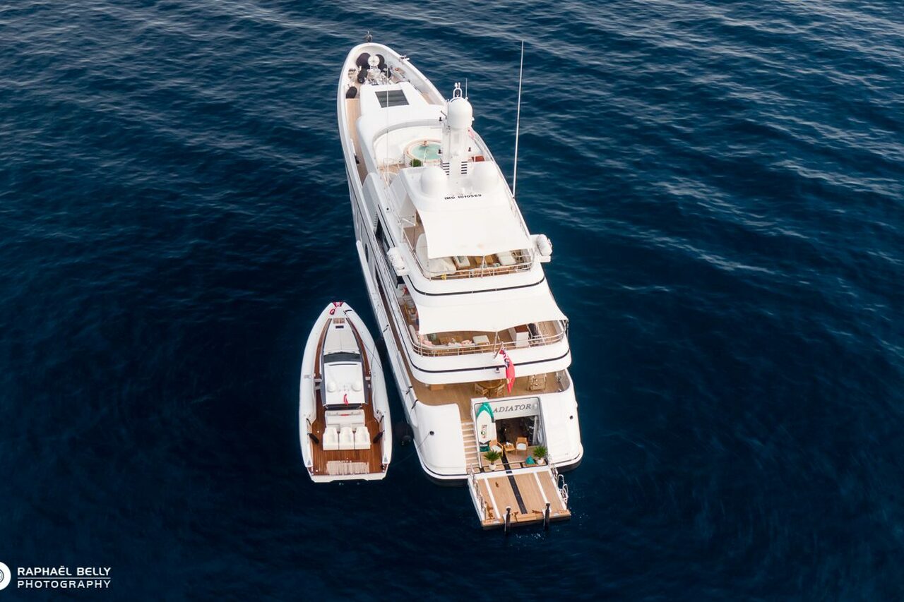 GLADIATOR Yacht • Feadship • 2010 • Ex Owner Eric Schmidt