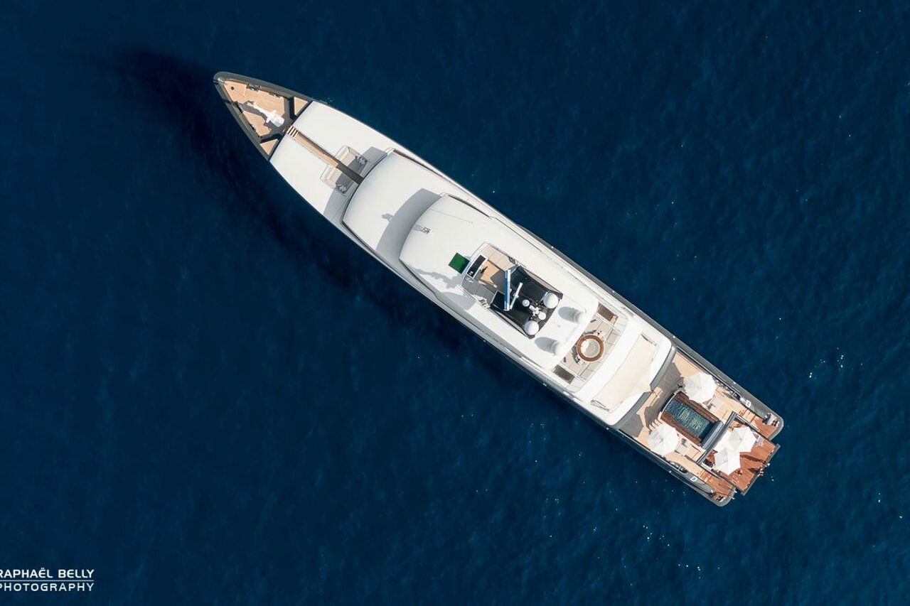 ICON Yacht • Icon Yachts • 2009 • Propriétaire Paul Coulson