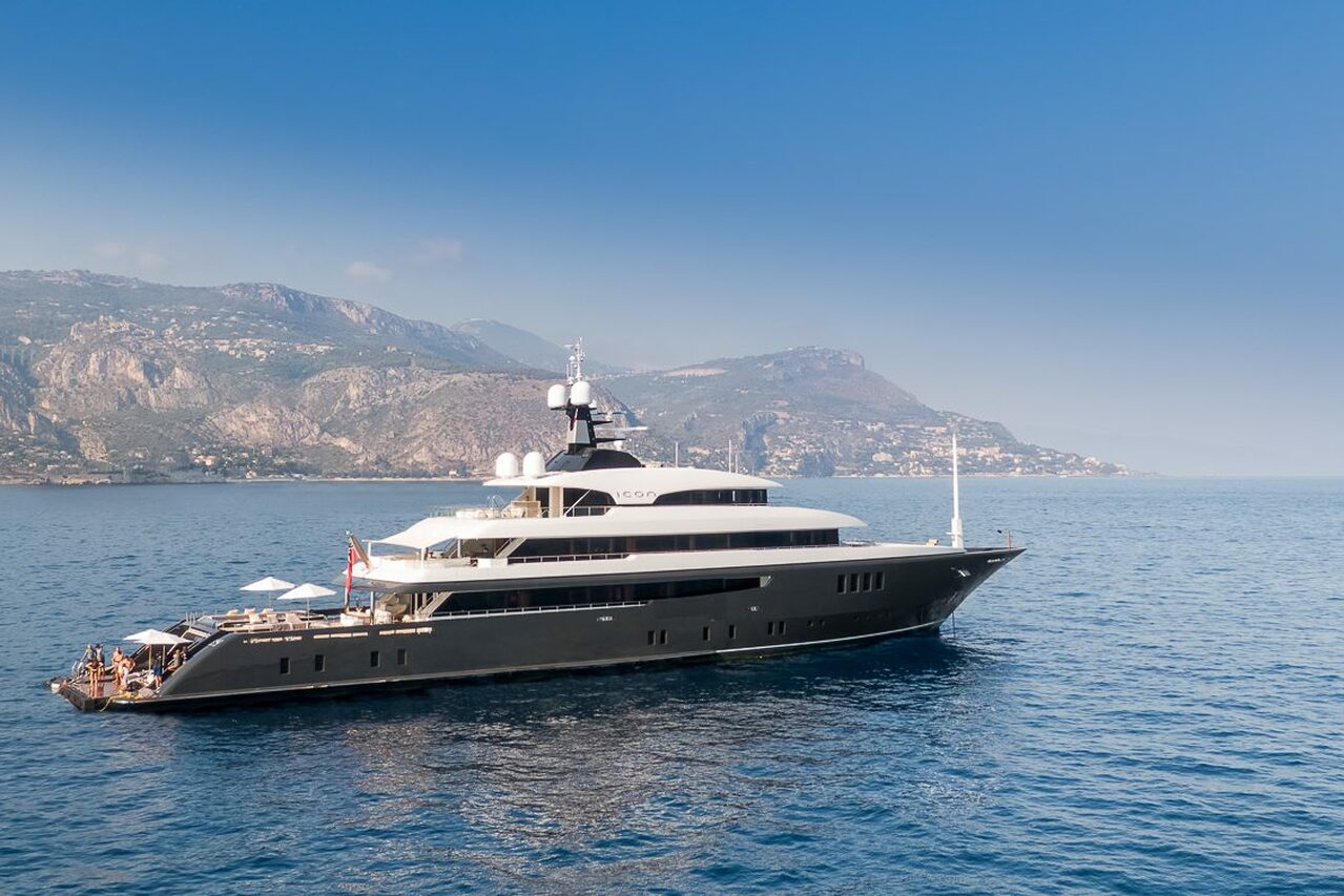 ICON Yacht • Icon Yachts • 2009 • Propriétaire Paul Coulson