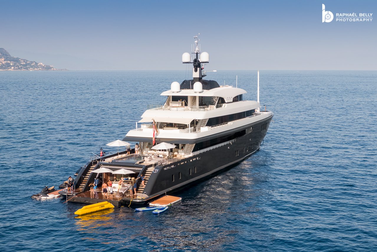 ICON Yacht • Icon Yachts • 2009 • Propriétaire Paul Coulson