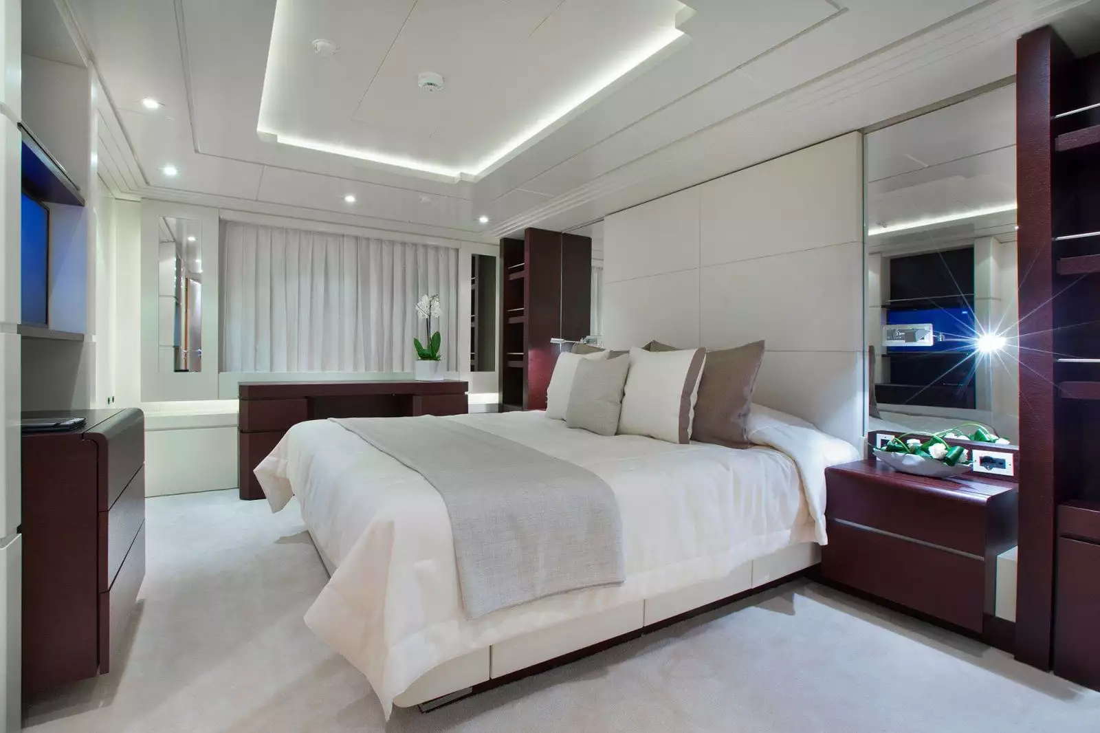 ISA Yacht ROLA Interior 