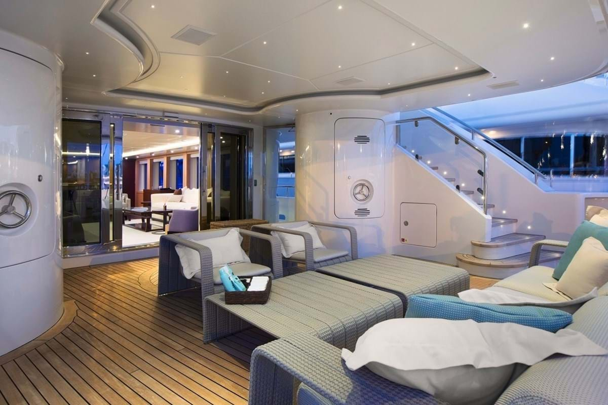 ISA Yacht ROLA Интерьер 