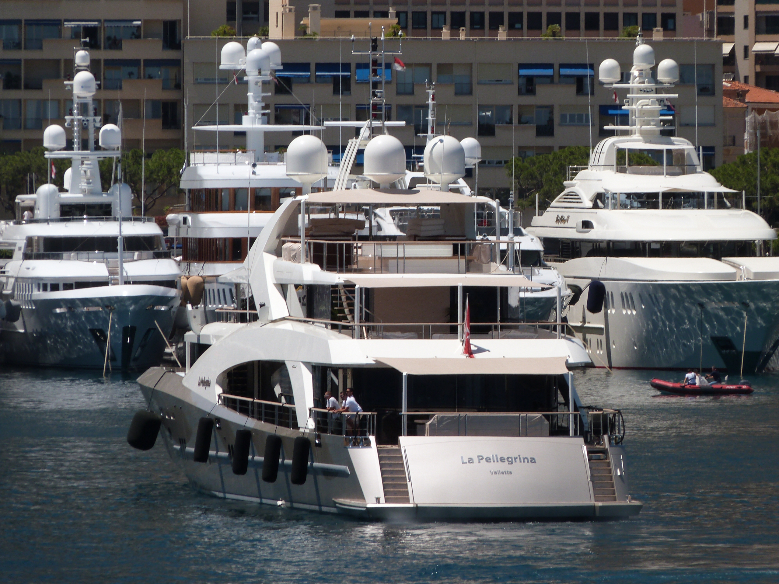 يخت LA PELLEGRINA • Couach Yachts • 2012 • المالك Roberto Tomasini-Grinover