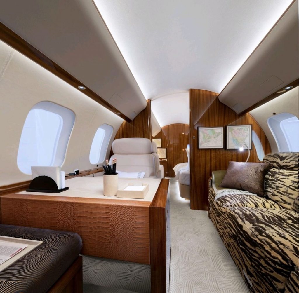 N393BX Bombardier Global 7500 interior – Barry Diller