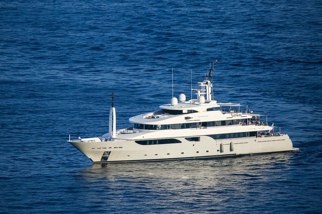 RARITY Yacht • Rossinavi • 2008 • Owner European Millionaire