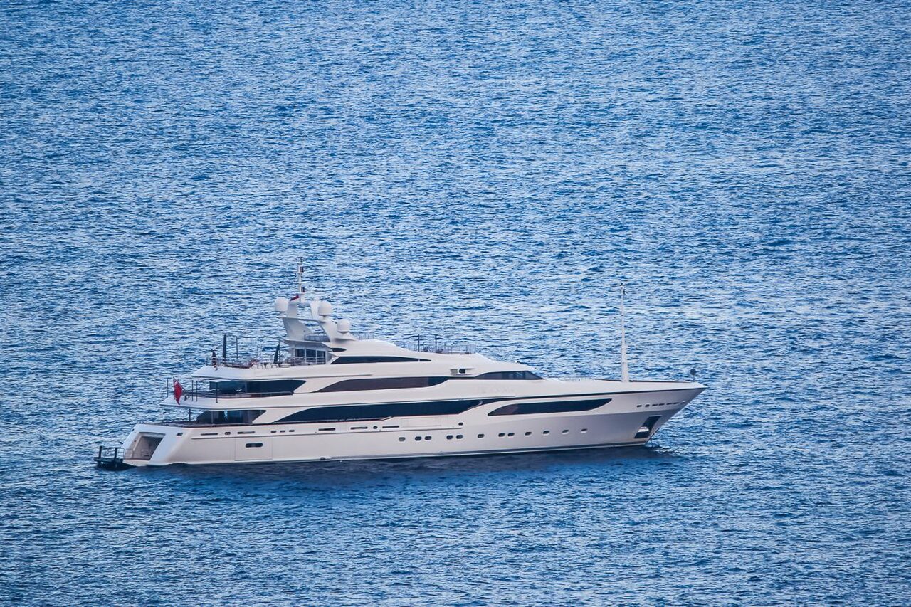SEANNA Yacht • Benetti • 2011 • Owner Stan Kroenke