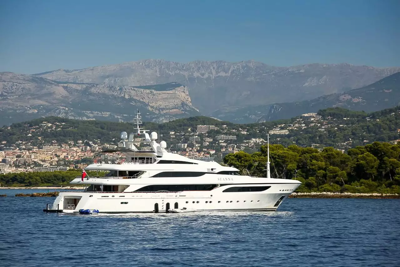 SEANNA Yacht • Benetti • 2011 • Propriétaire Stan Kroenke 